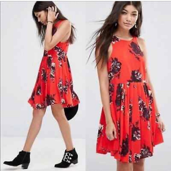 Free People Size 2 Cherry Red Floral Flutterby Fit & Flare Dress Back Keyhole - Picture 2 of 11